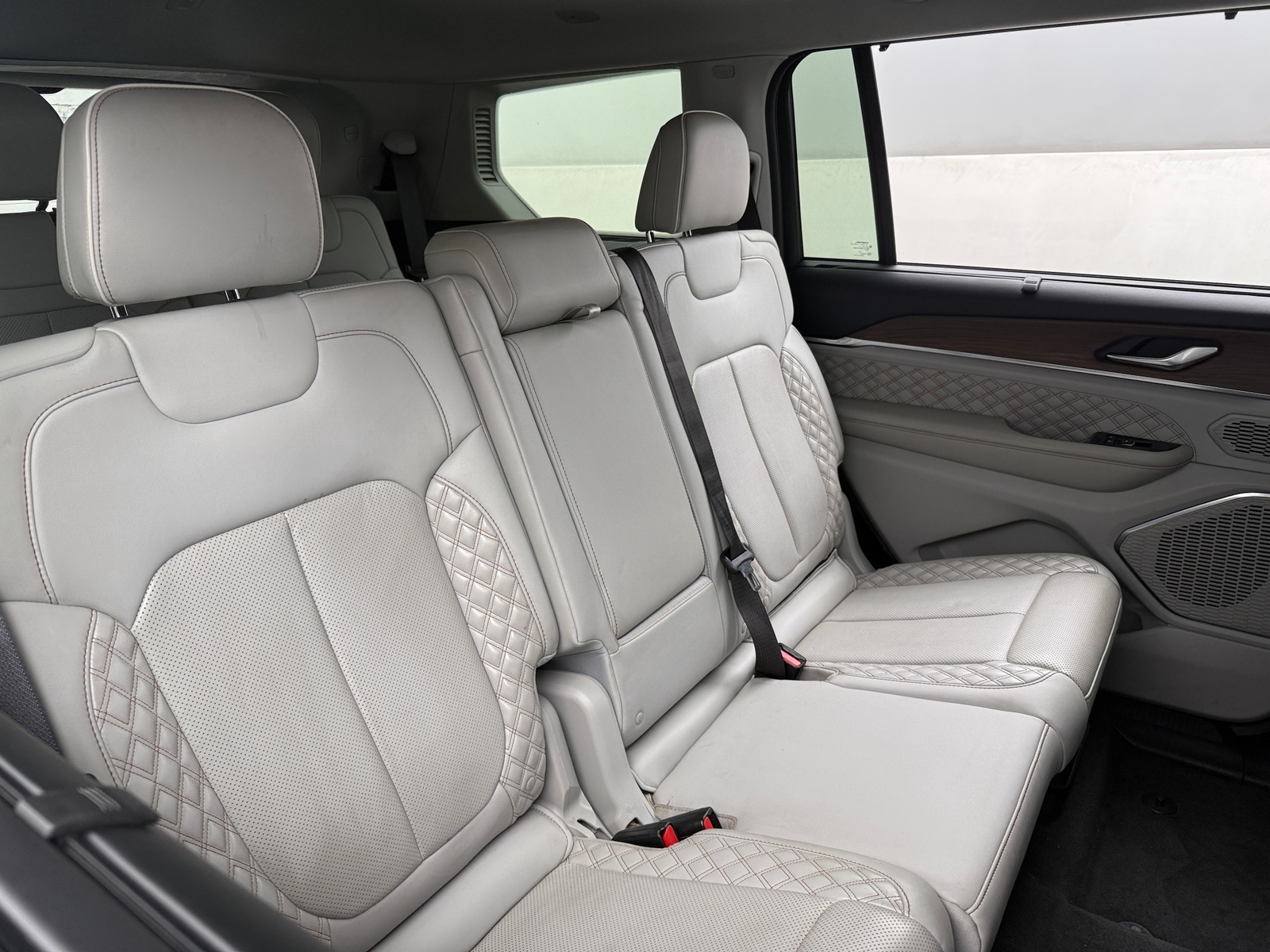 Thumbnail: 2022 Jeep Grand Cherokee L - 5
