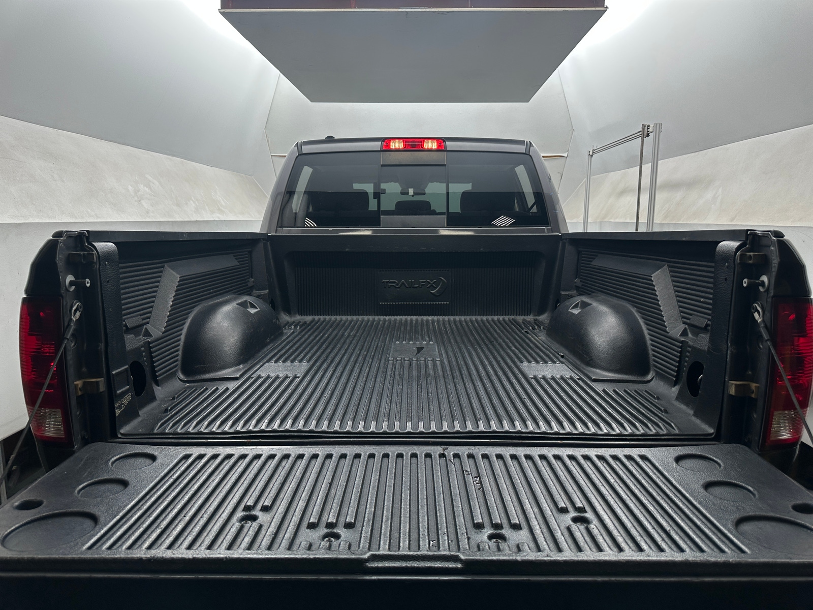 Thumbnail: 2019 RAM 1500 Classic - 7