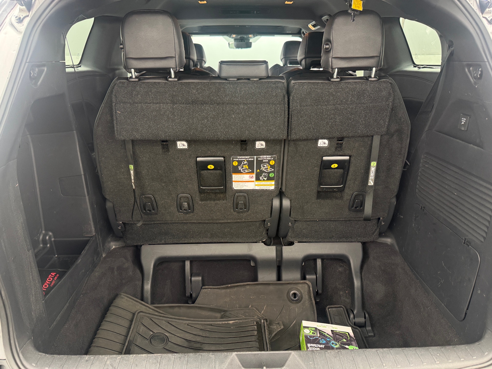 Thumbnail: 2025 Toyota Sienna - 6