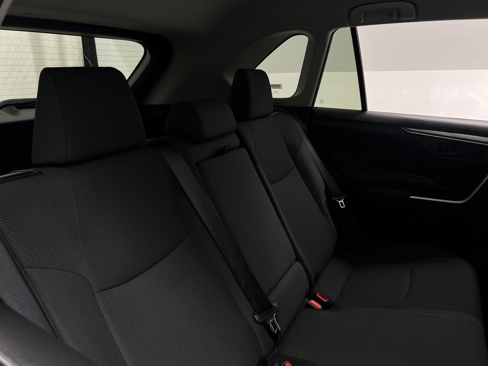 Thumbnail: 2025 Toyota RAV4 - 6