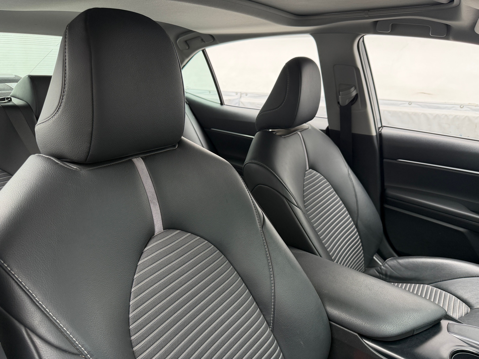 Thumbnail: 2018 Toyota Camry - 2