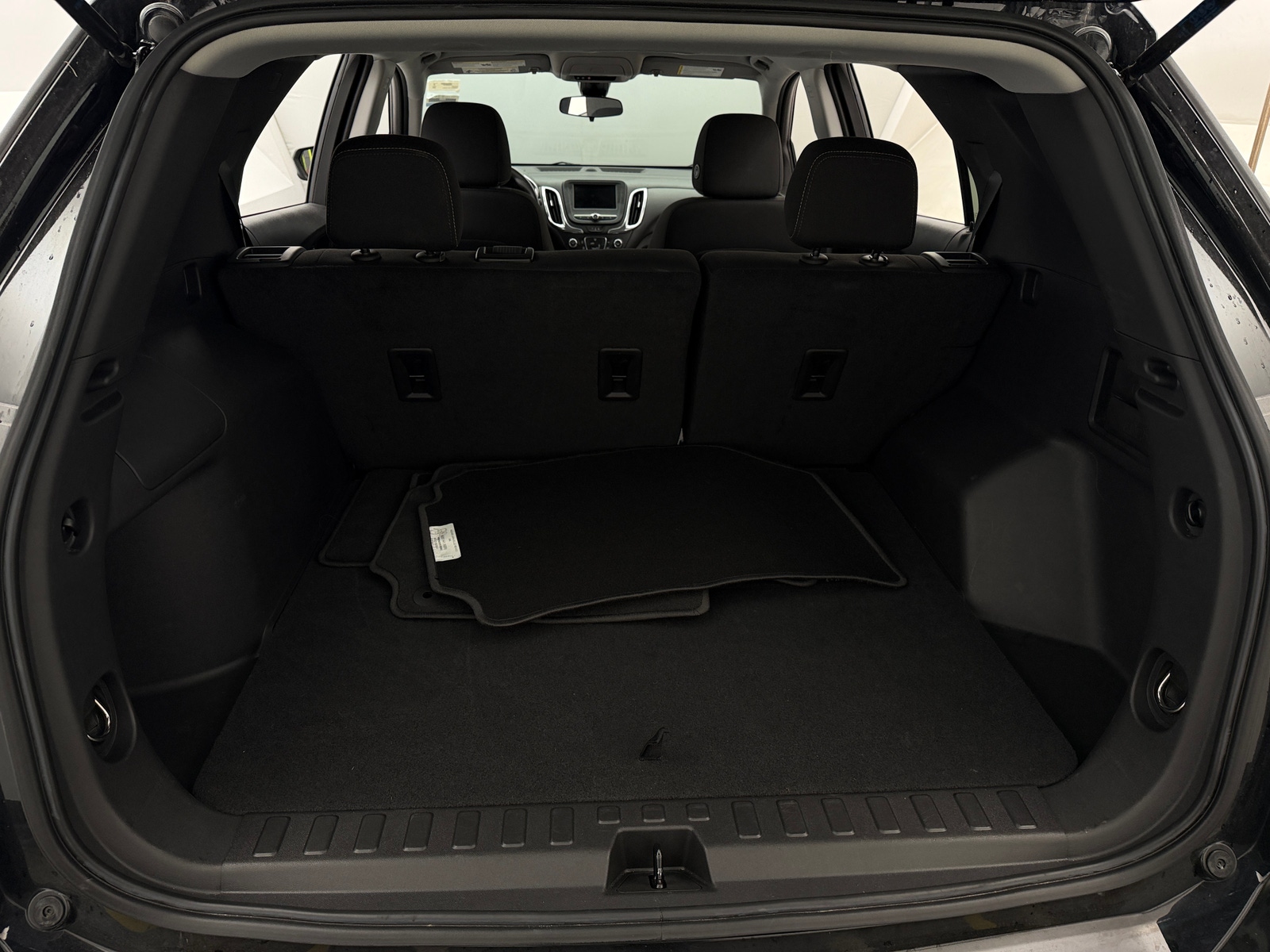 Thumbnail: 2024 Chevrolet Equinox - 7