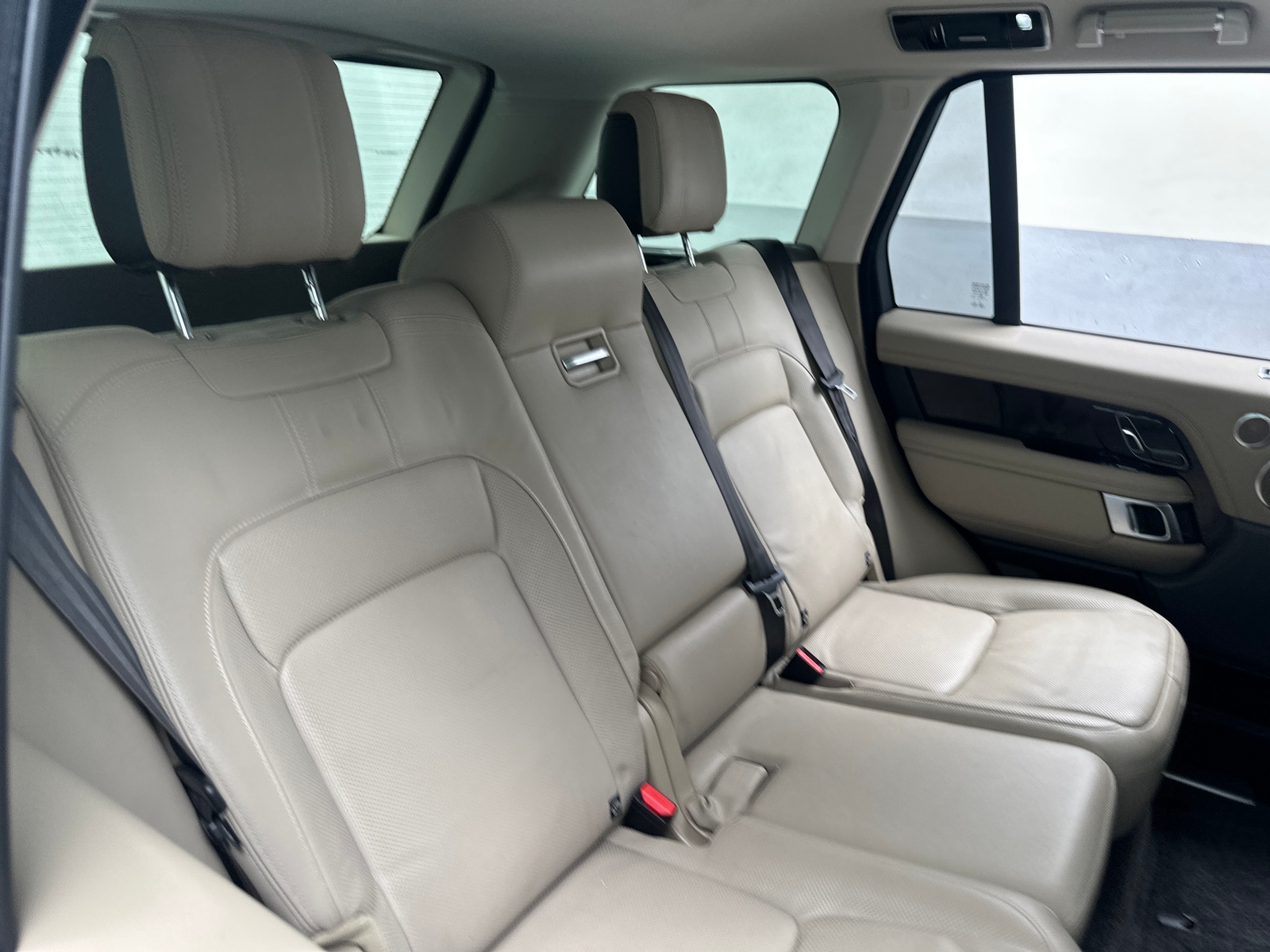 Thumbnail: 2021 Land Rover Range Rover - 5