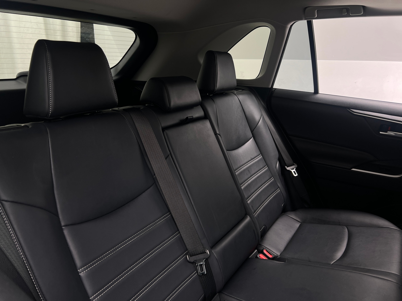 Thumbnail: 2020 Toyota RAV4 - 5
