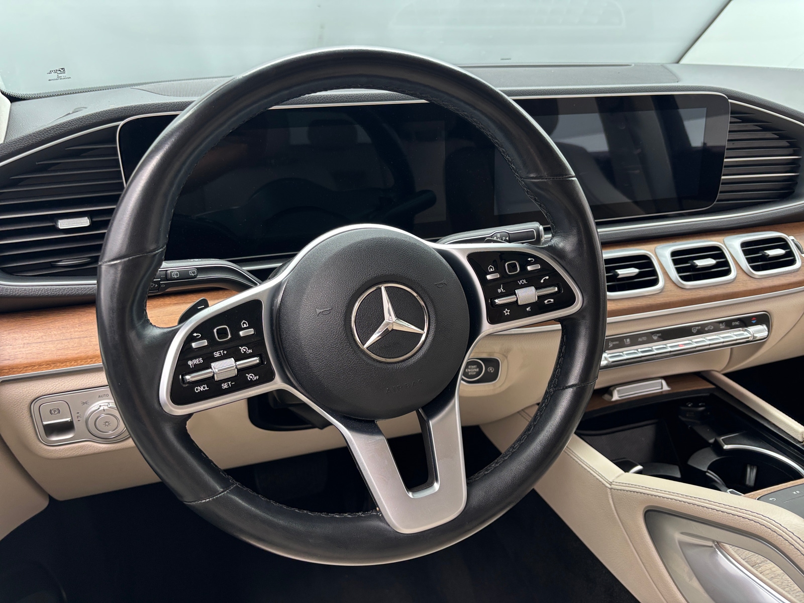 Thumbnail: 2022 Mercedes-Benz GLE - 4
