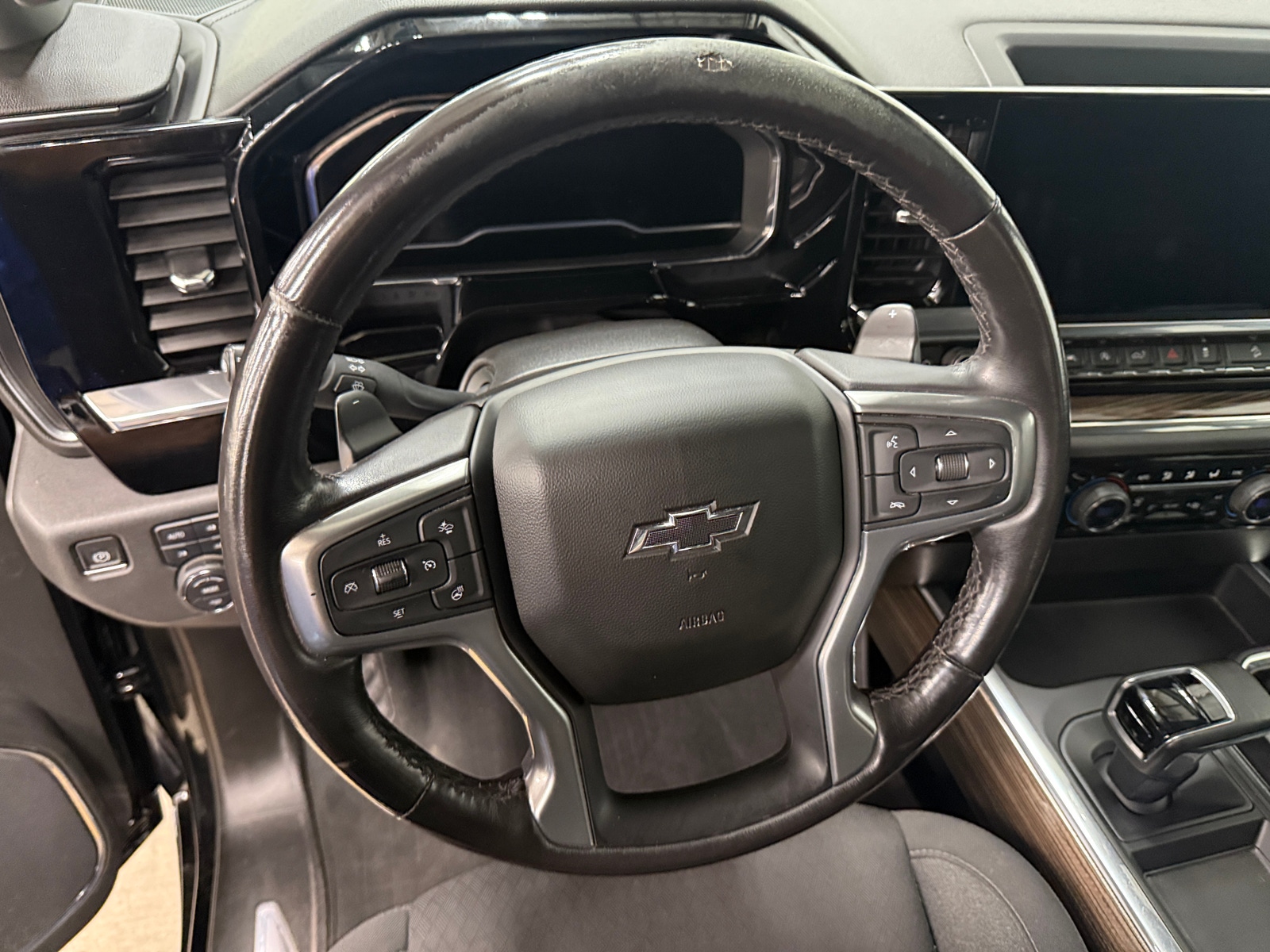 Thumbnail: 2023 Chevrolet Silverado 1500 - 5