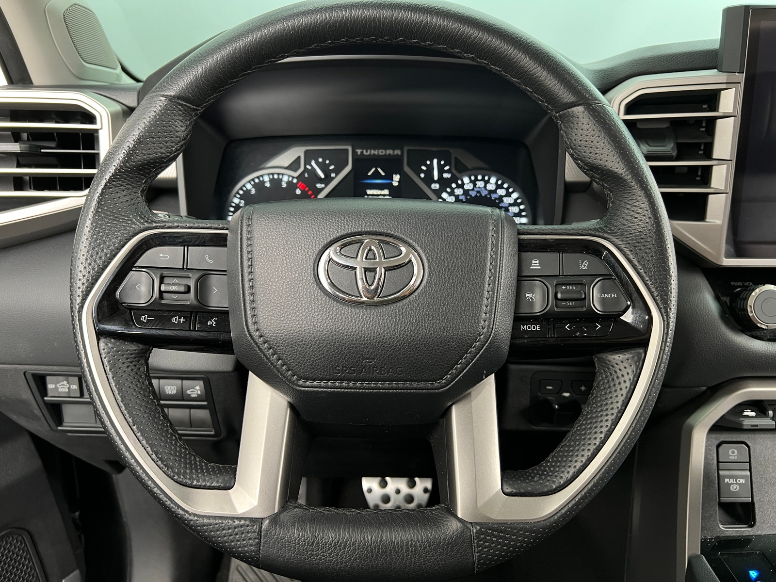 Thumbnail: 2022 Toyota Tundra - 4