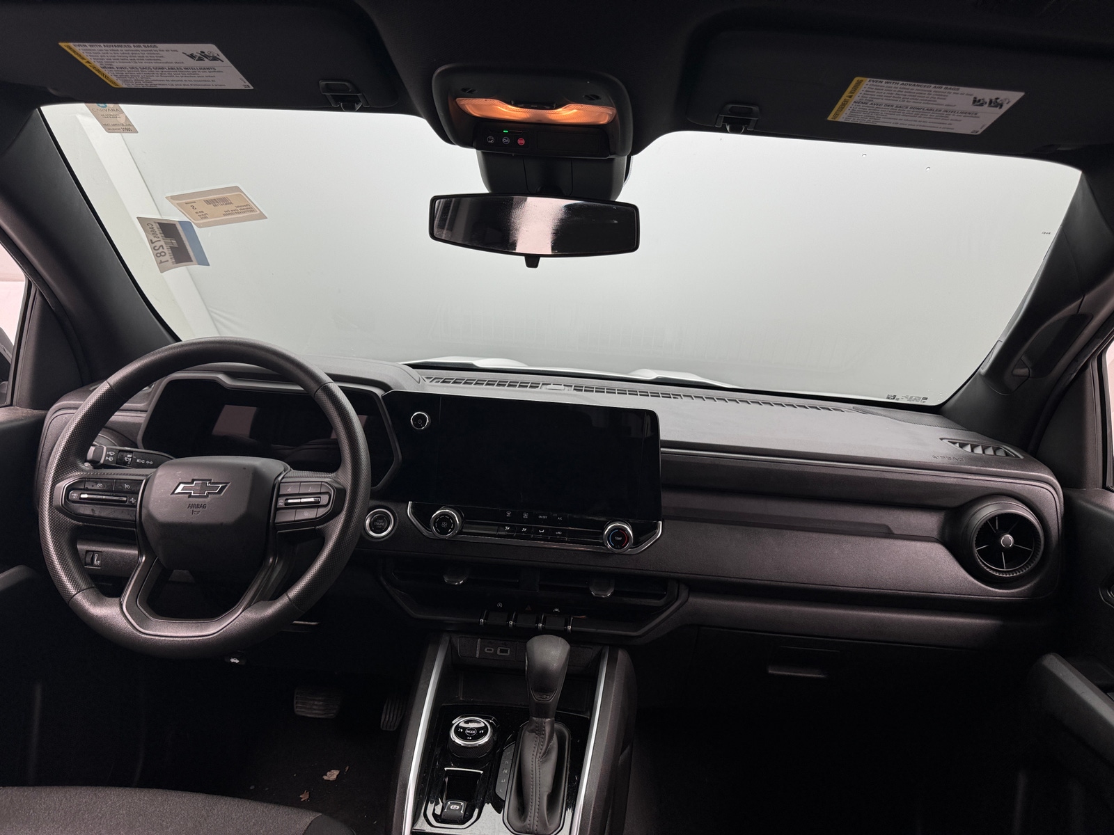 Thumbnail: 2024 Chevrolet Colorado - 3