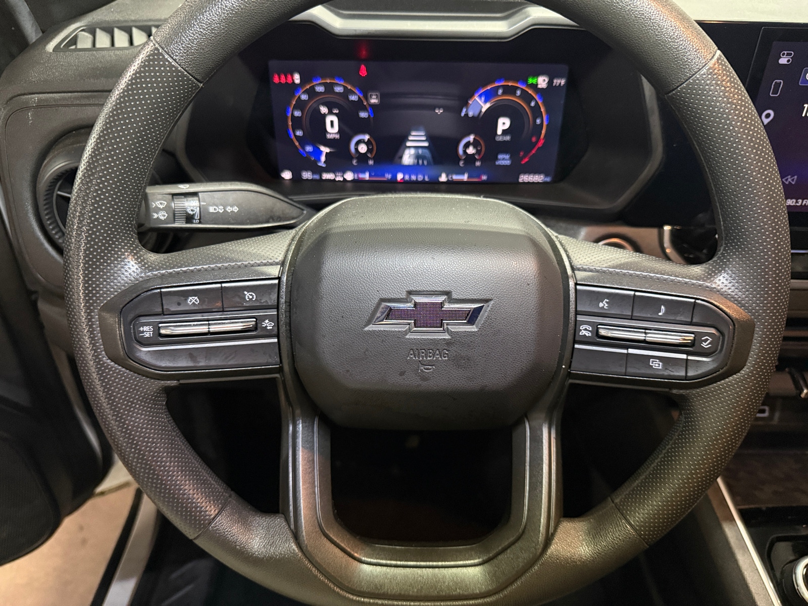 Thumbnail: 2024 Chevrolet Colorado - 5