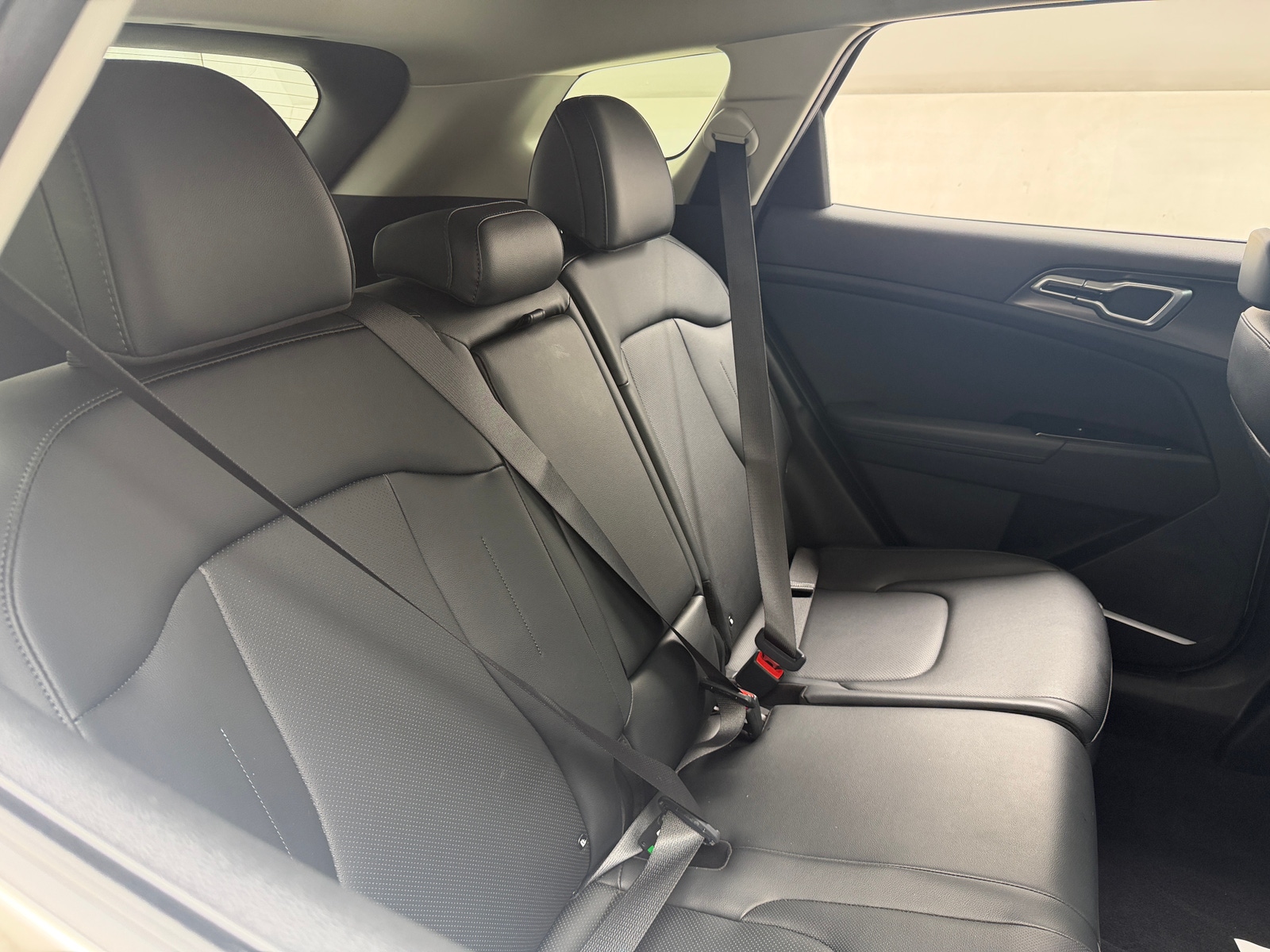 Thumbnail: 2025 Kia Sportage - 5