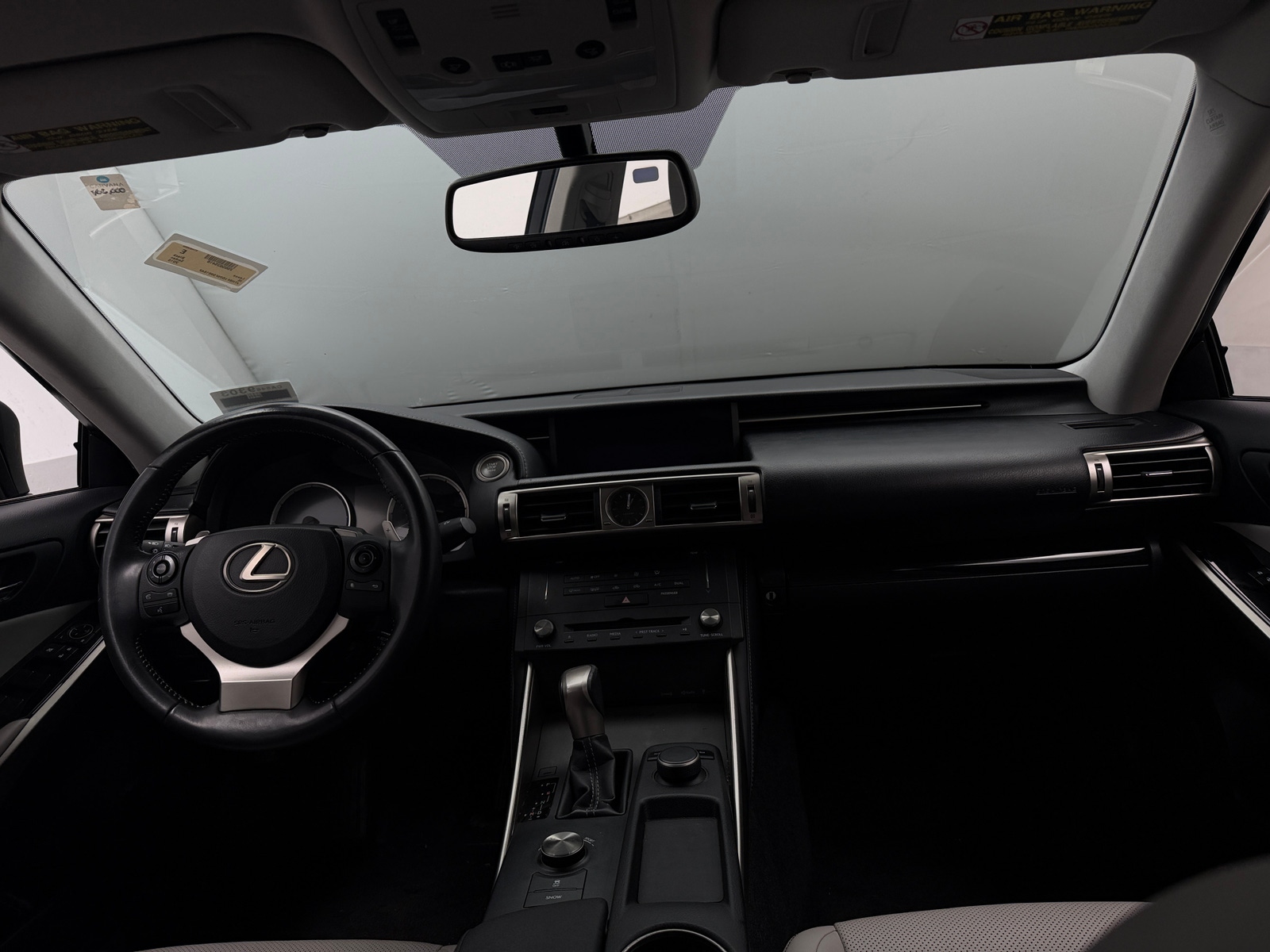 Thumbnail: 2015 Lexus IS - 2