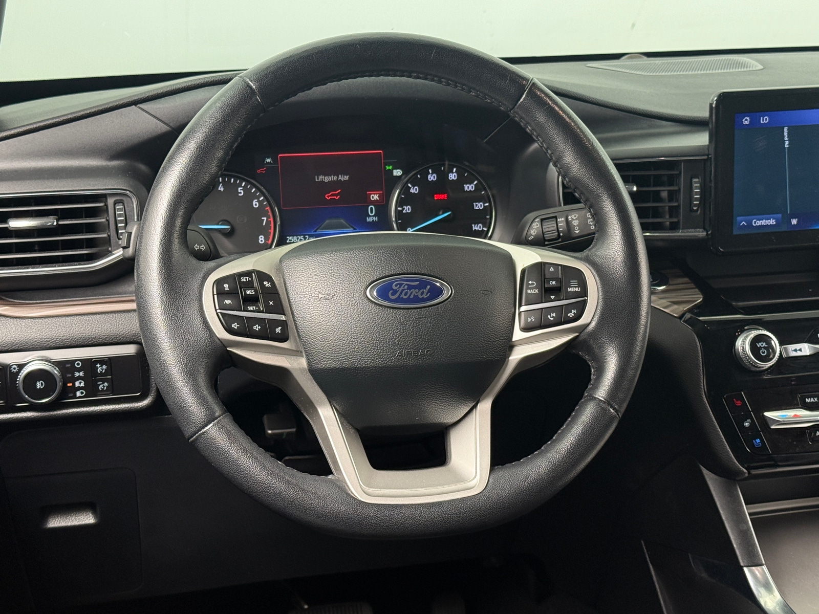 Thumbnail: 2023 Ford Explorer - 4