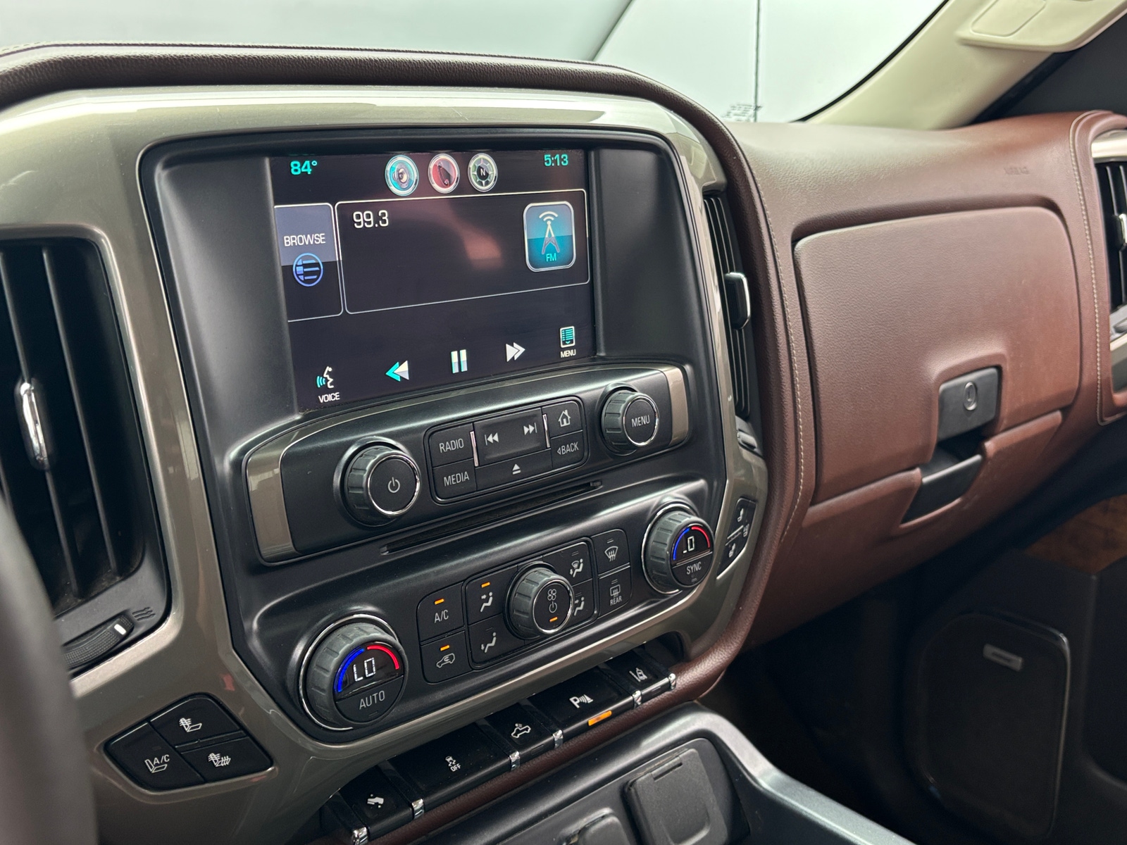 Thumbnail: 2014 Chevrolet Silverado 1500 - 3