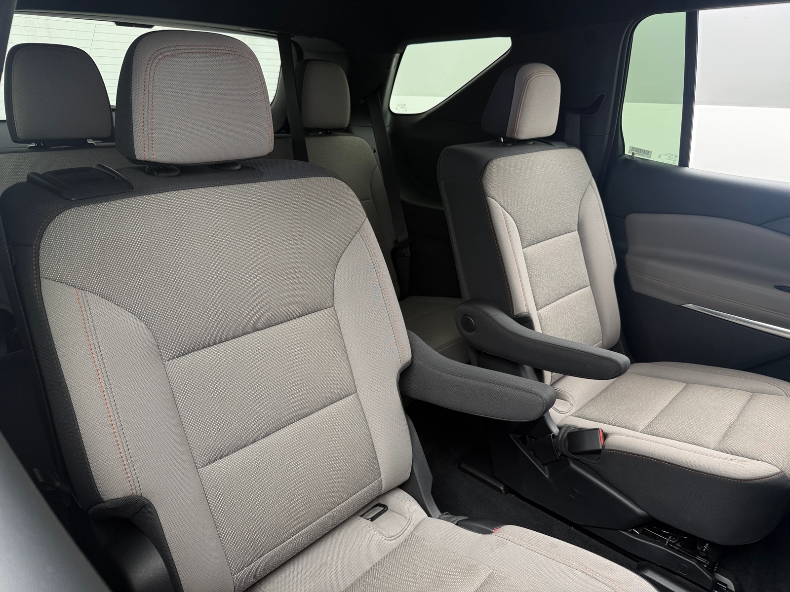 Thumbnail: 2026 Chevrolet Traverse - 6