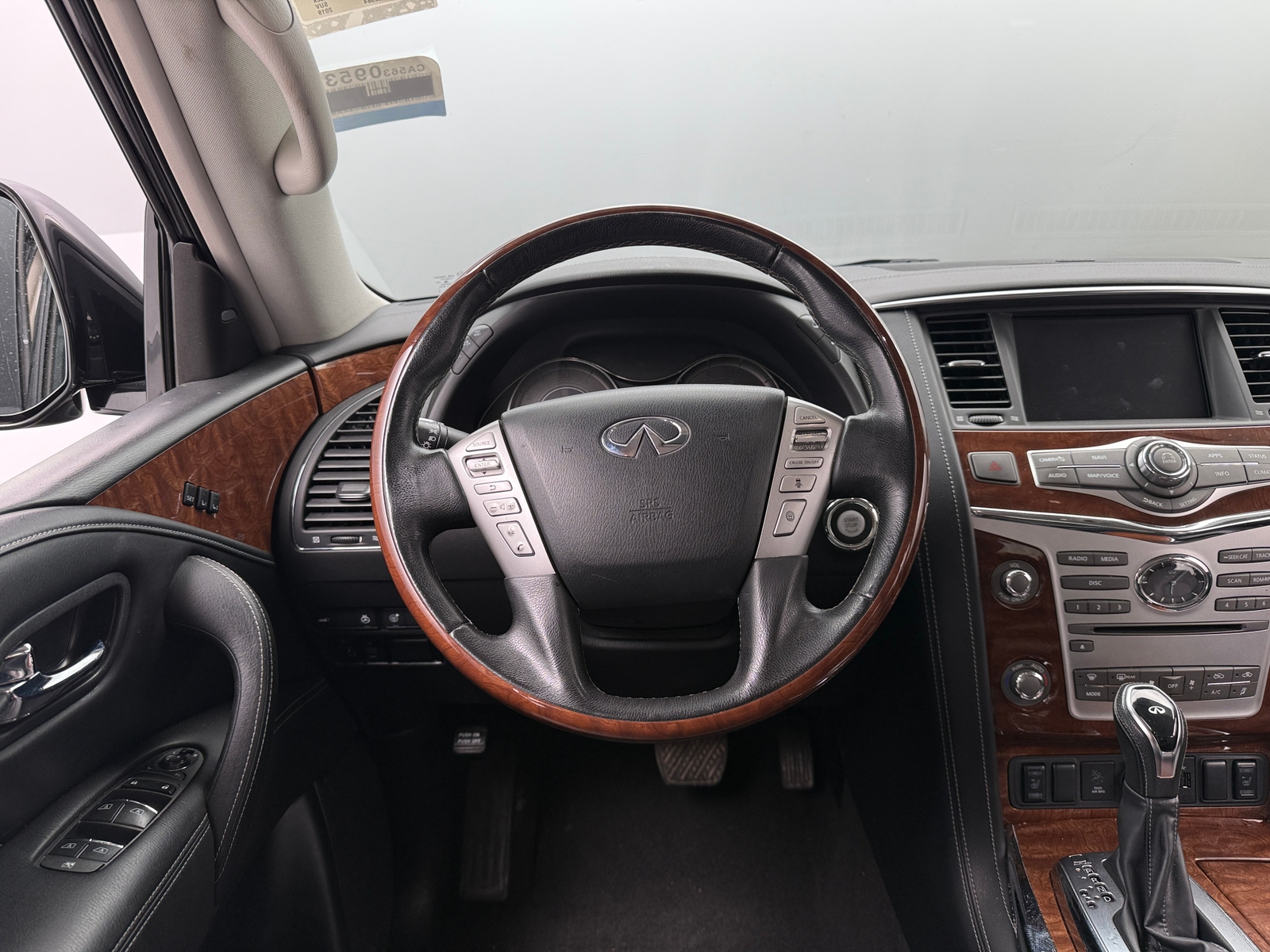 Thumbnail: 2019 INFINITI QX80 - 4