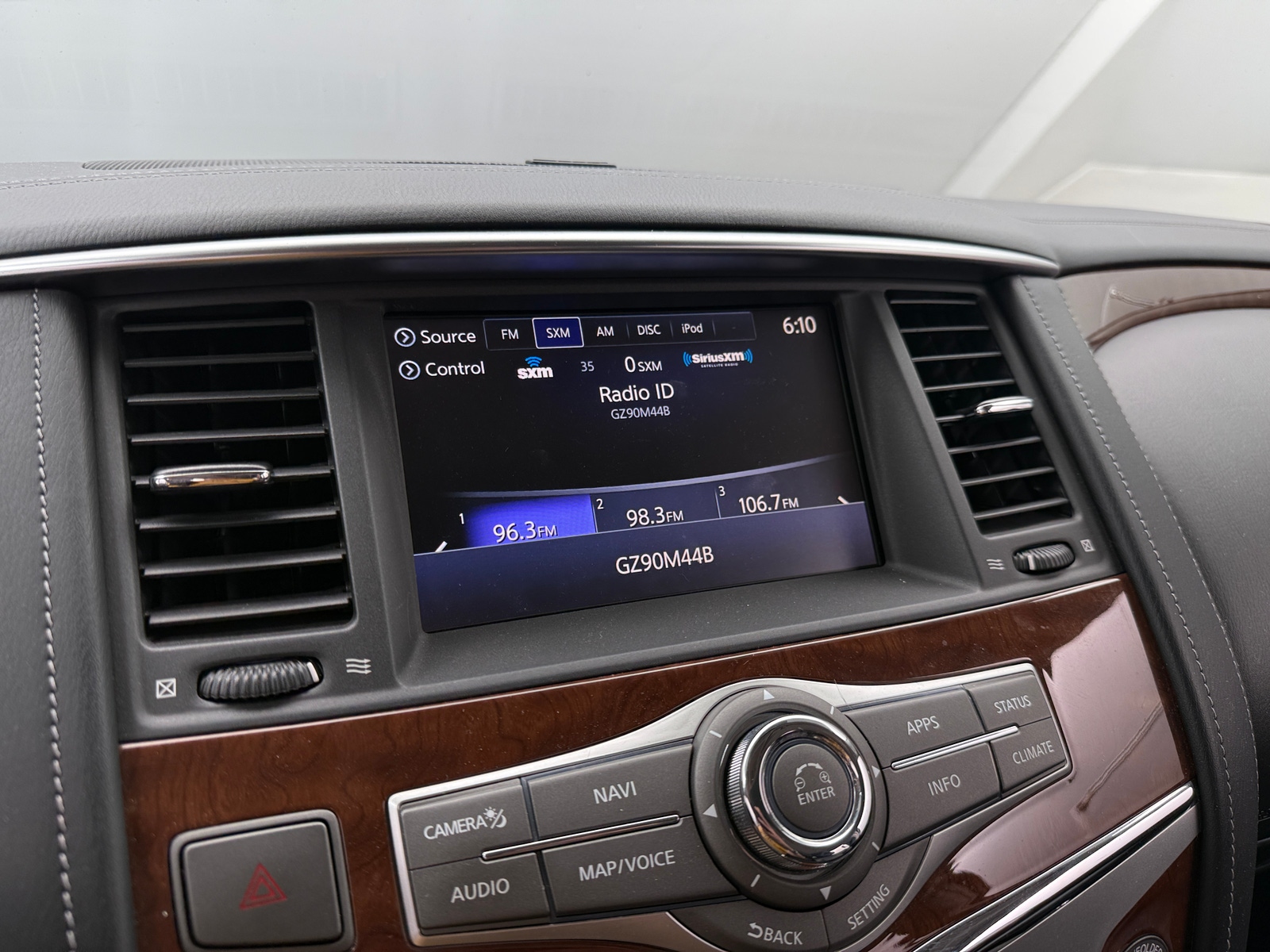 Thumbnail: 2019 INFINITI QX80 - 3