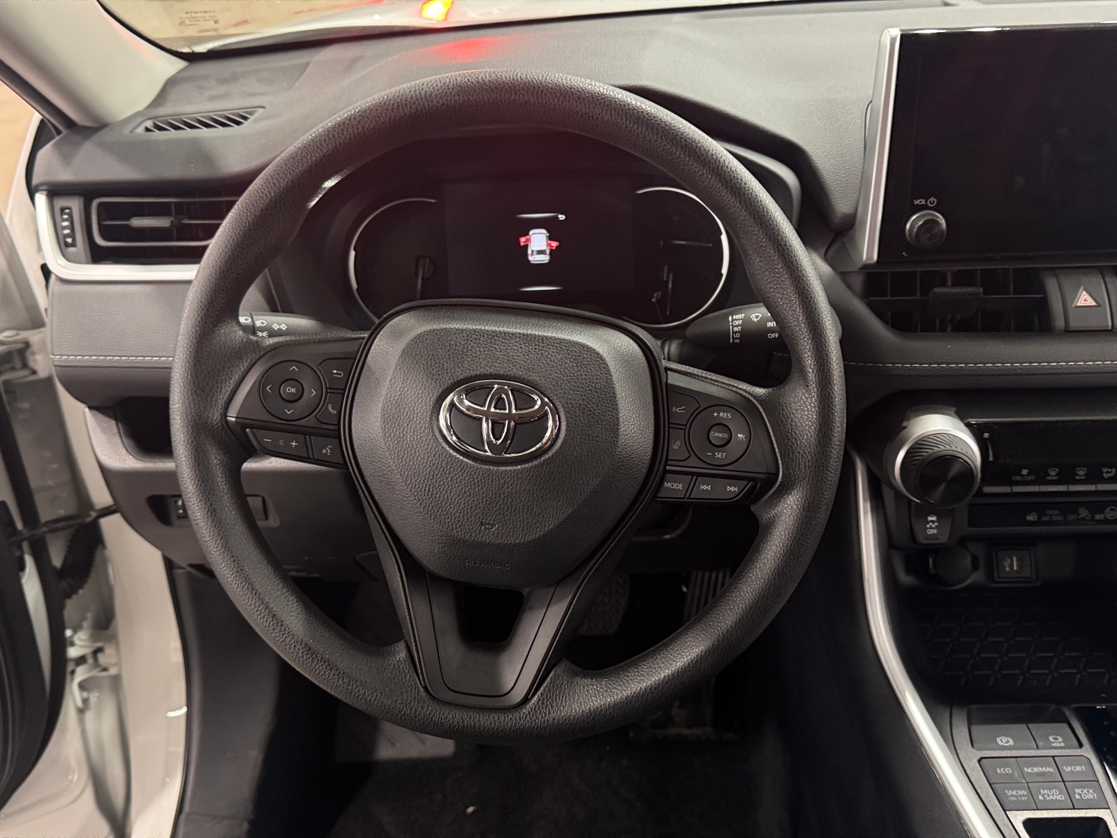 Thumbnail: 2024 Toyota RAV4 - 5