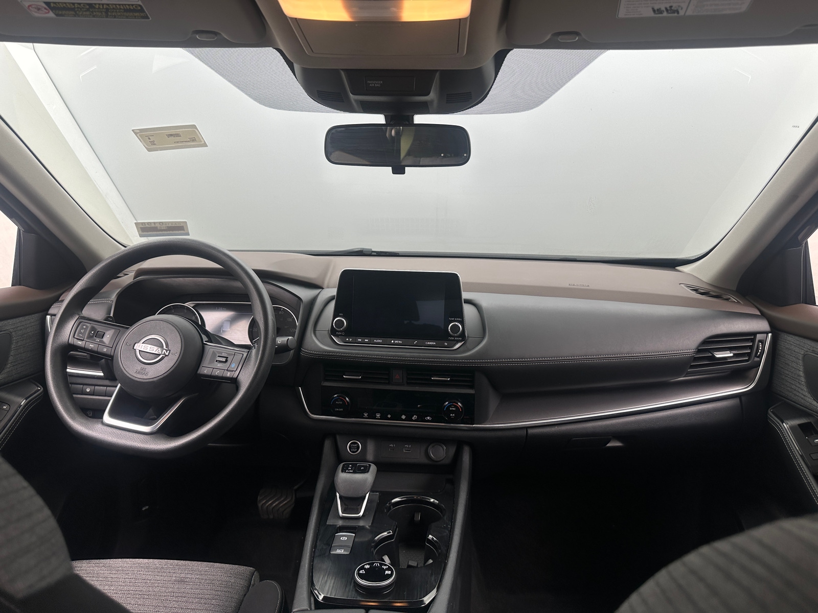 Thumbnail: 2023 Nissan Rogue - 3