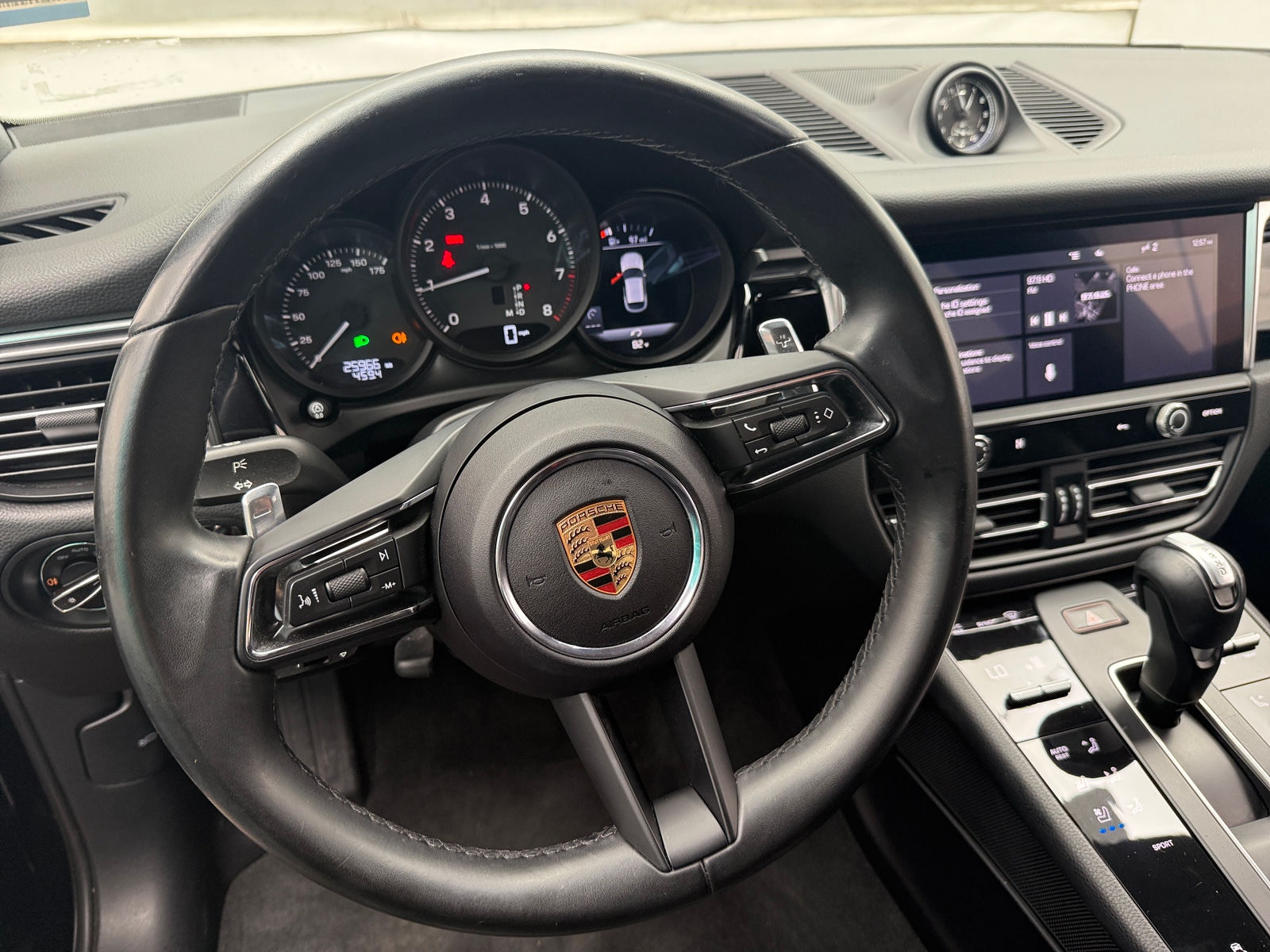 Thumbnail: 2024 Porsche Macan - 4