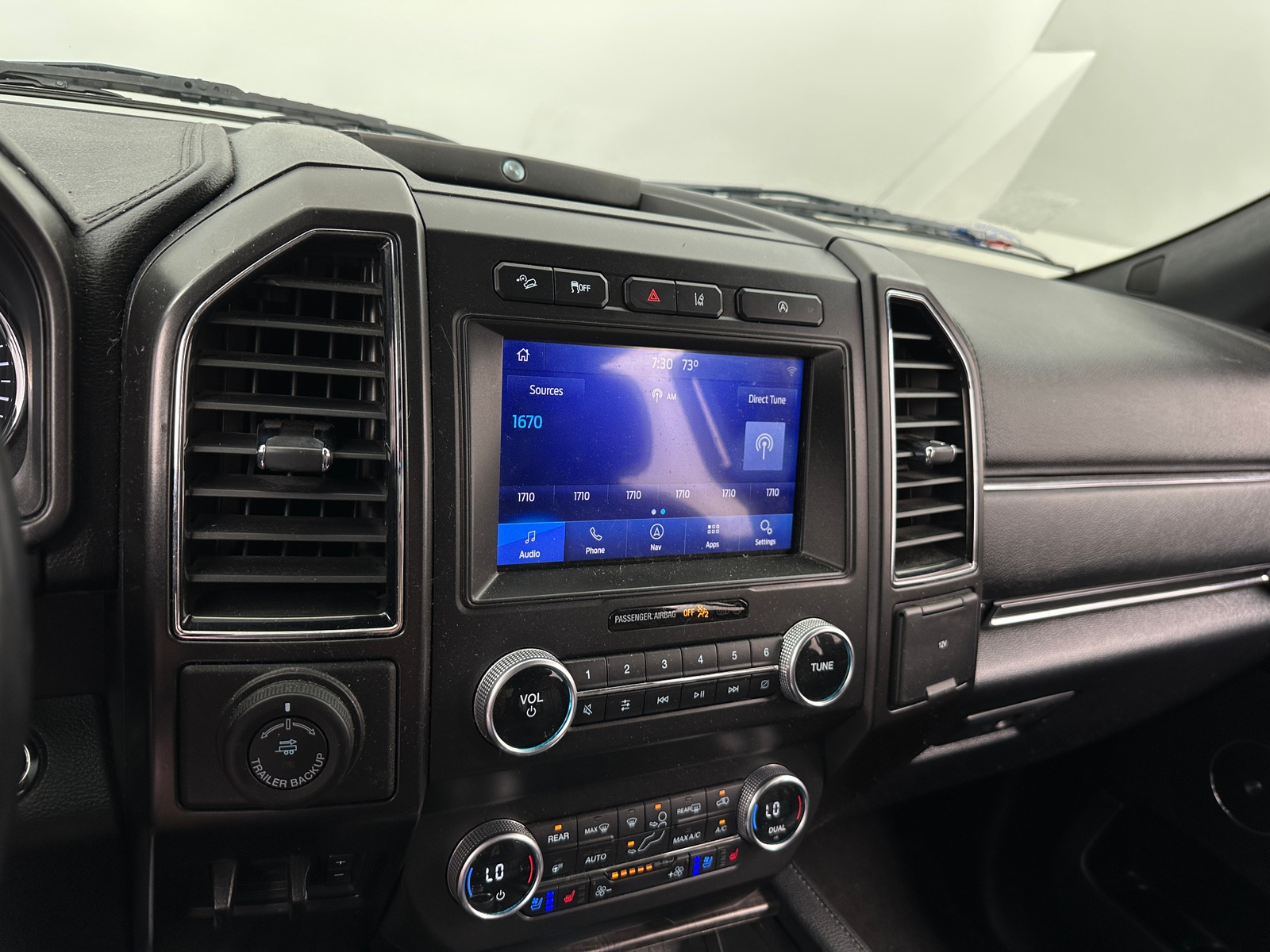 Thumbnail: 2021 Ford Expedition - 3
