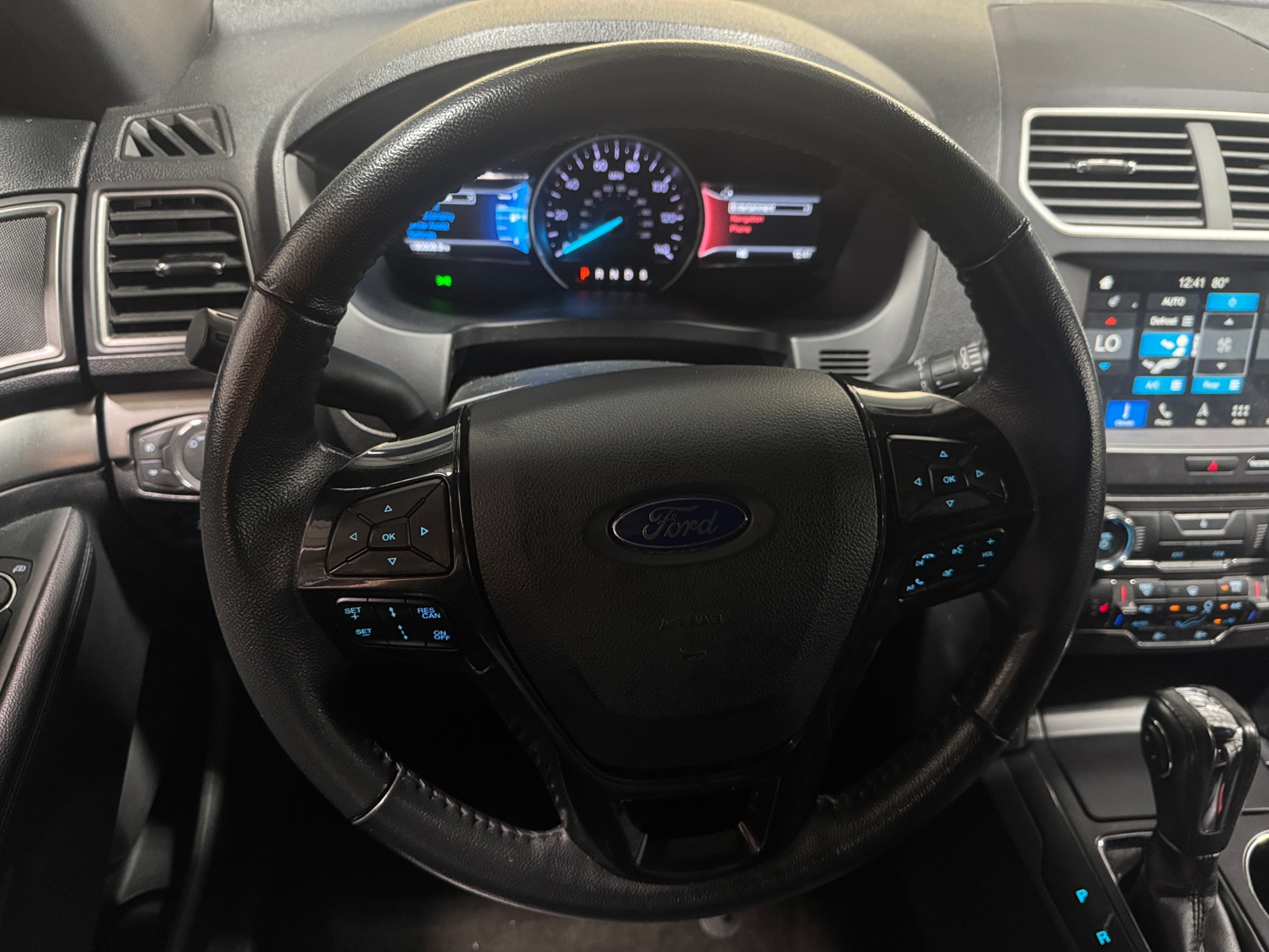 Thumbnail: 2018 Ford Explorer - 4