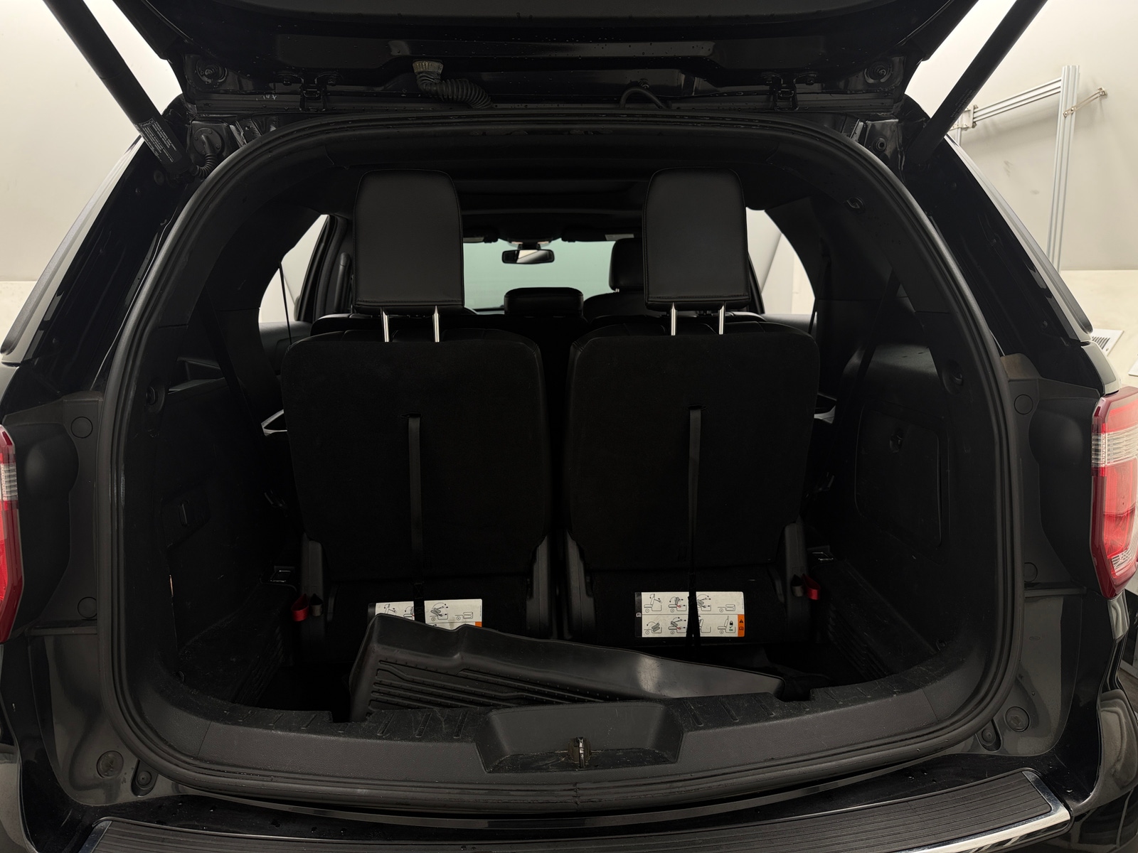 Thumbnail: 2018 Ford Explorer - 6