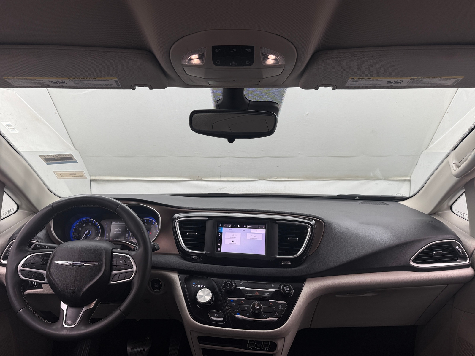 Thumbnail: 2023 Chrysler Voyager - 3