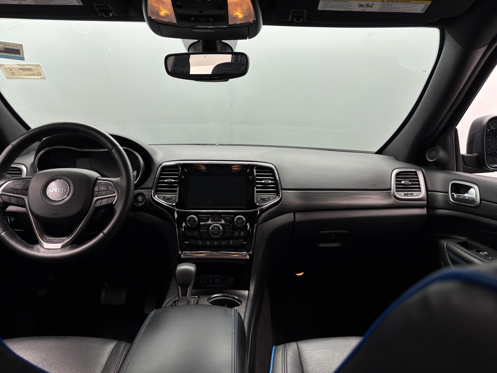 Thumbnail: 2019 Jeep Grand Cherokee - 3