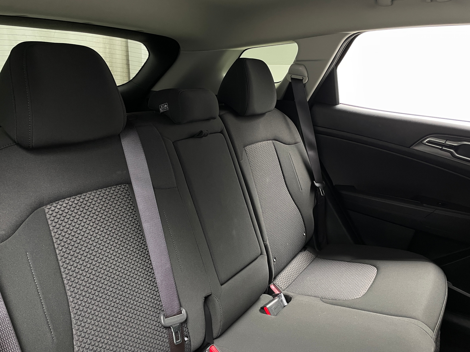 Thumbnail: 2026 Kia Sportage - 6