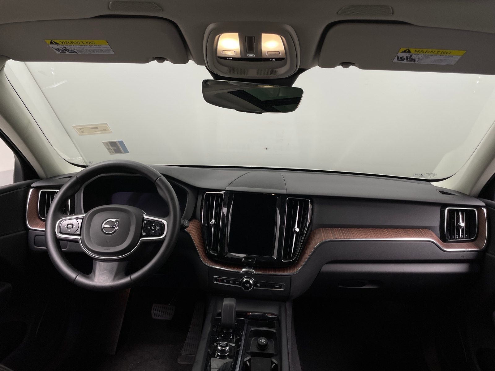 Thumbnail: 2023 Volvo XC60 - 2