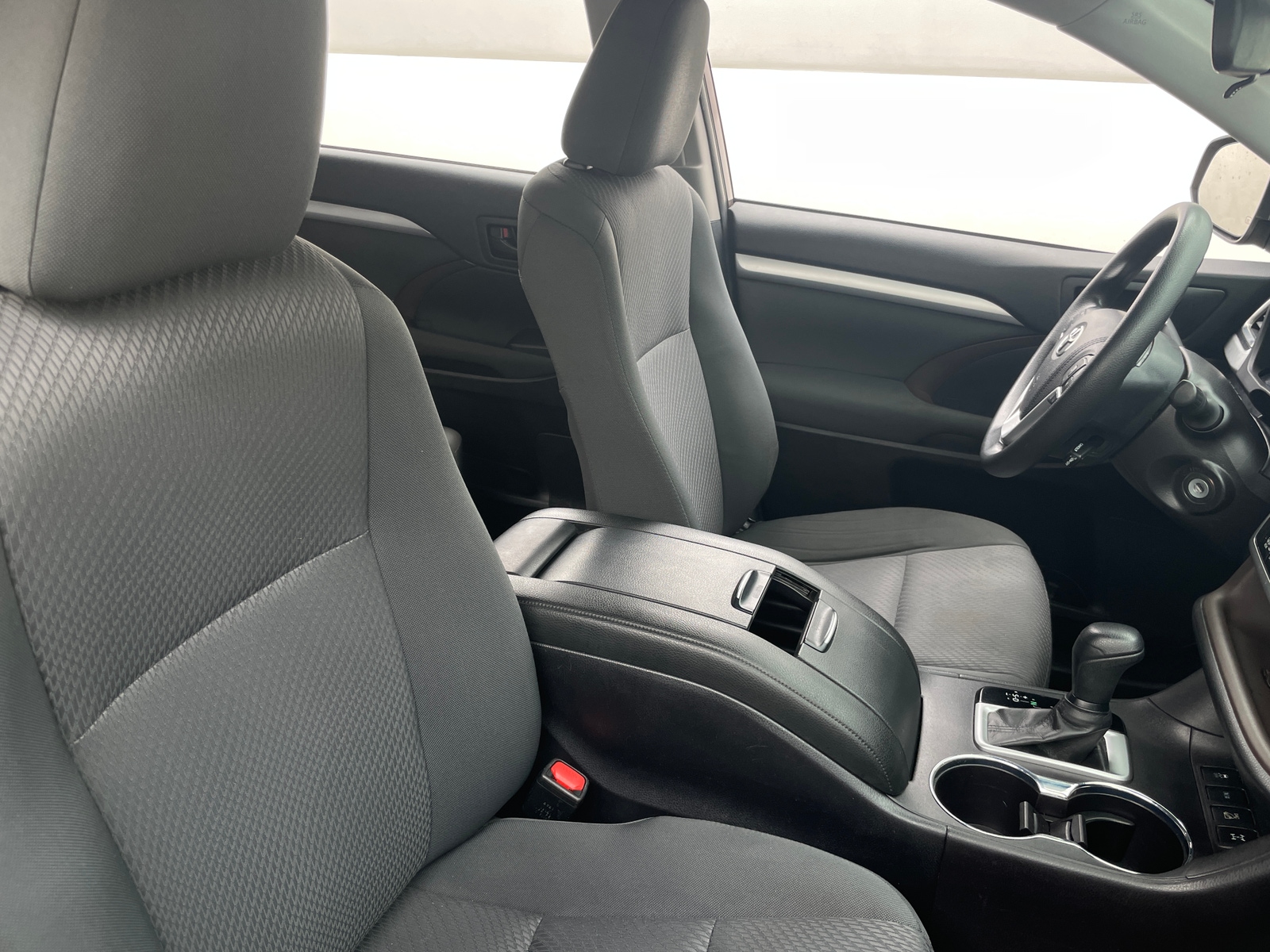 Thumbnail: 2019 Toyota Highlander - 2