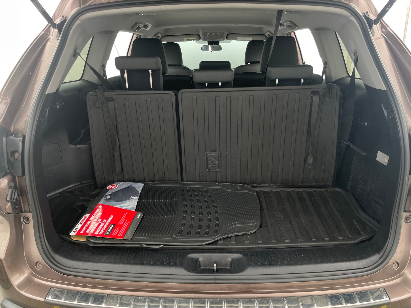 Thumbnail: 2019 Toyota Highlander - 7