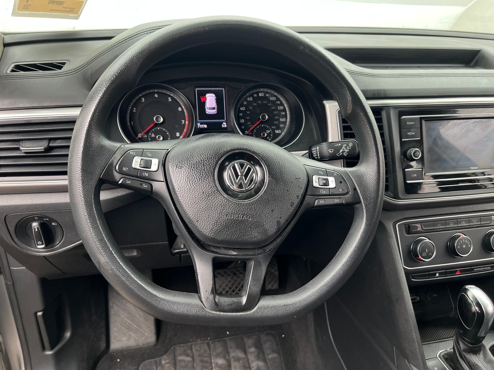 Thumbnail: 2018 Volkswagen Atlas - 5