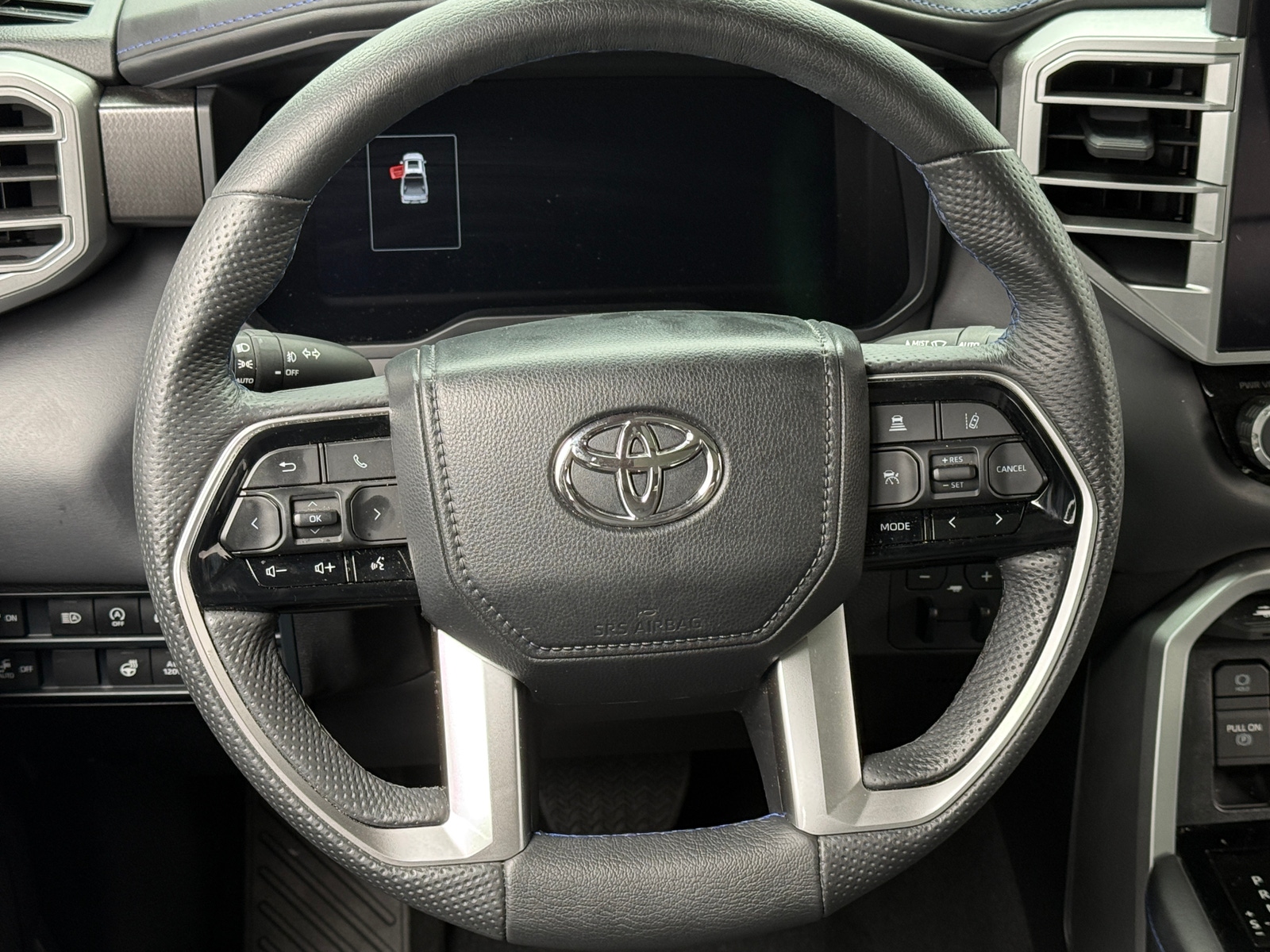 Thumbnail: 2025 Toyota Tundra - 4