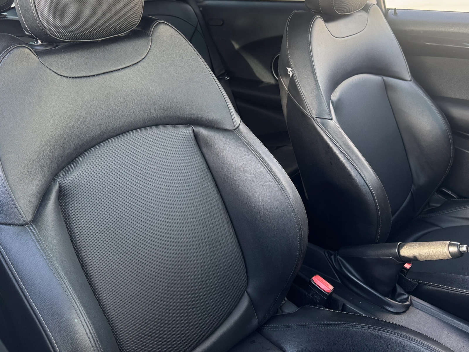 Thumbnail: 2015 MINI Cooper Hardtop - 2