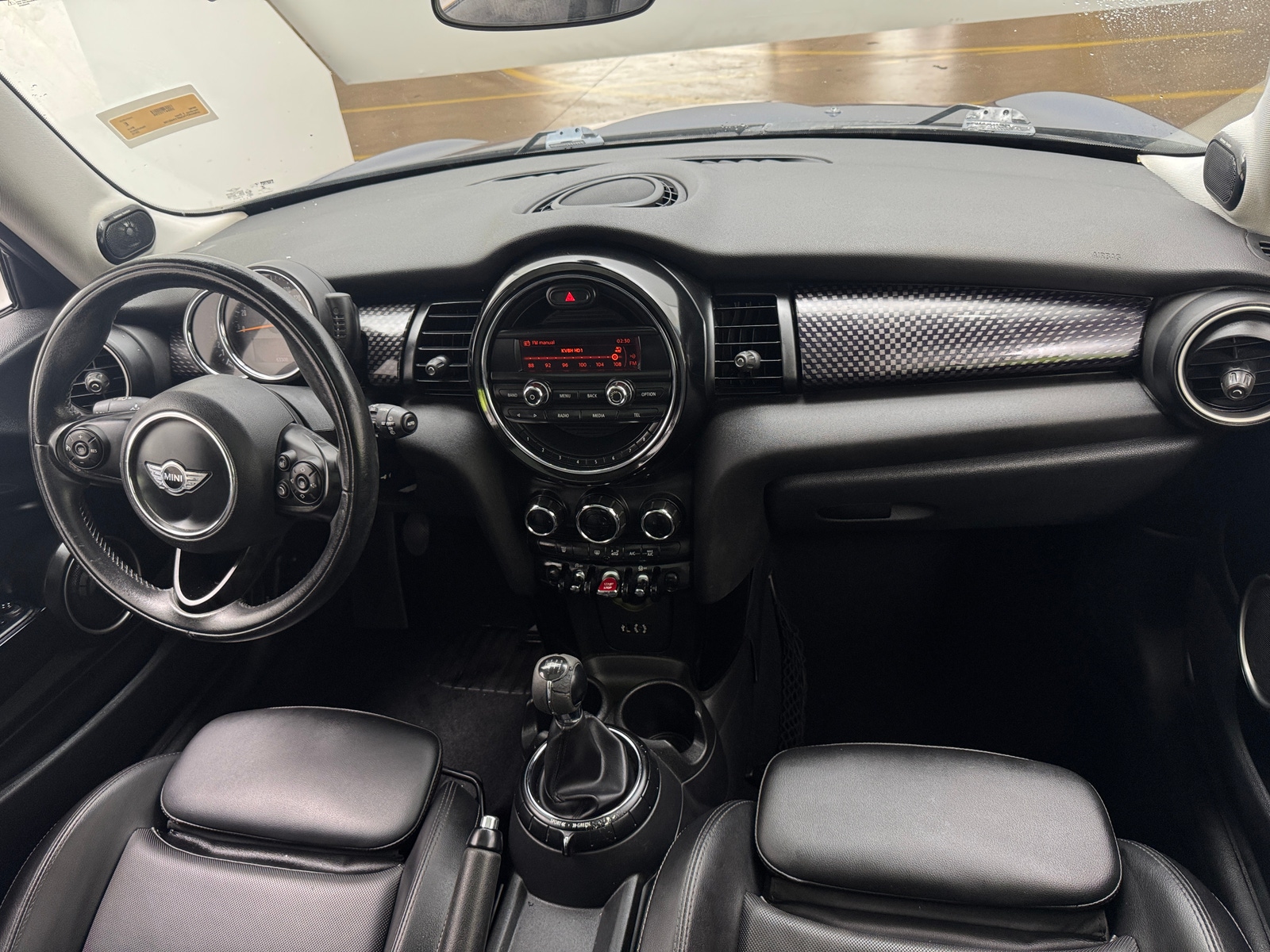 Thumbnail: 2015 MINI Cooper Hardtop - 3
