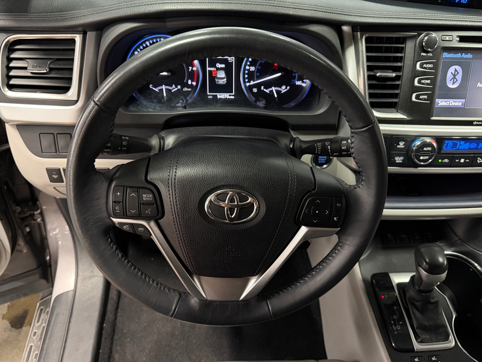 Thumbnail: 2015 Toyota Highlander - 5