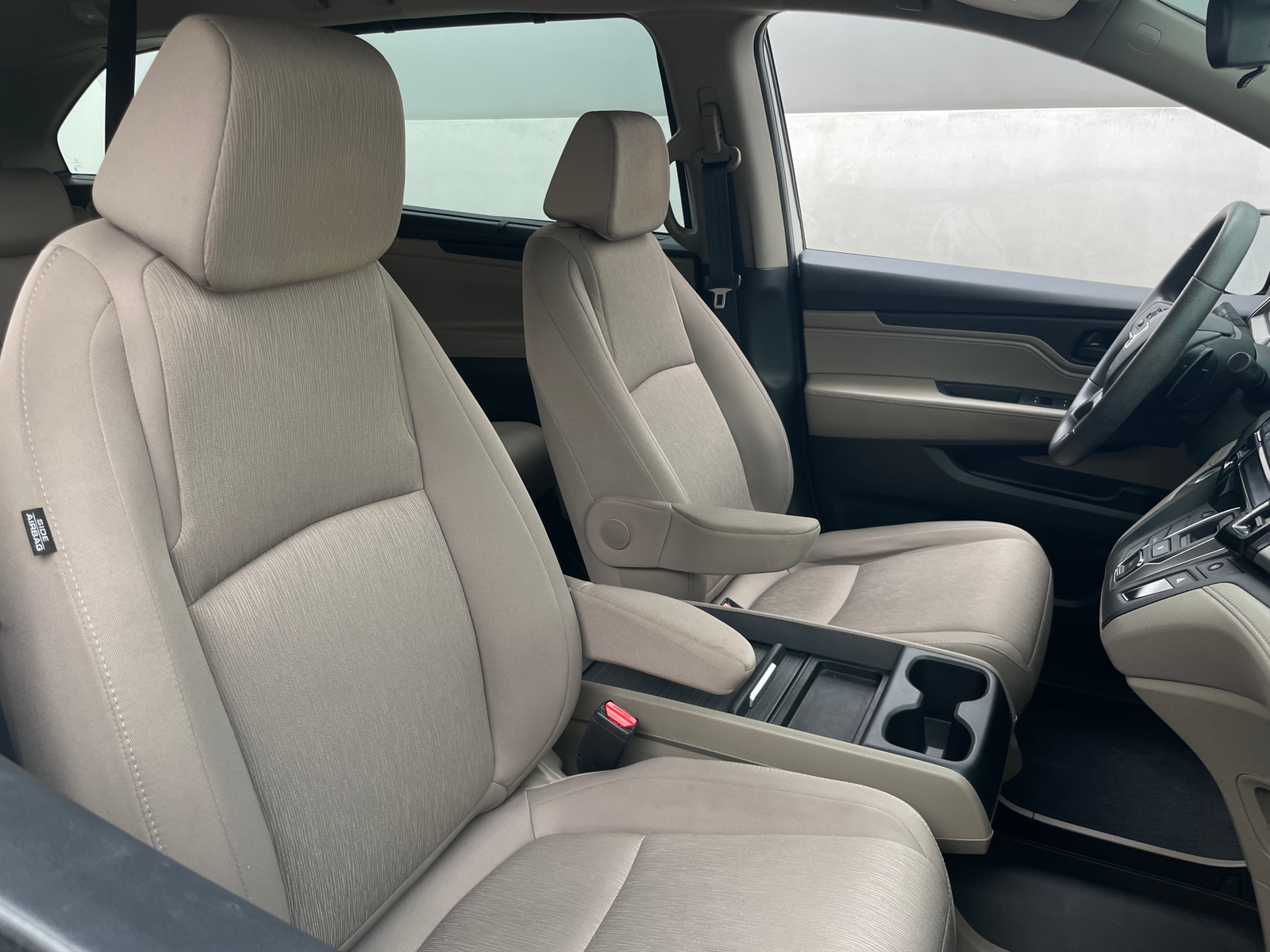 Thumbnail: 2019 Honda Odyssey - 2