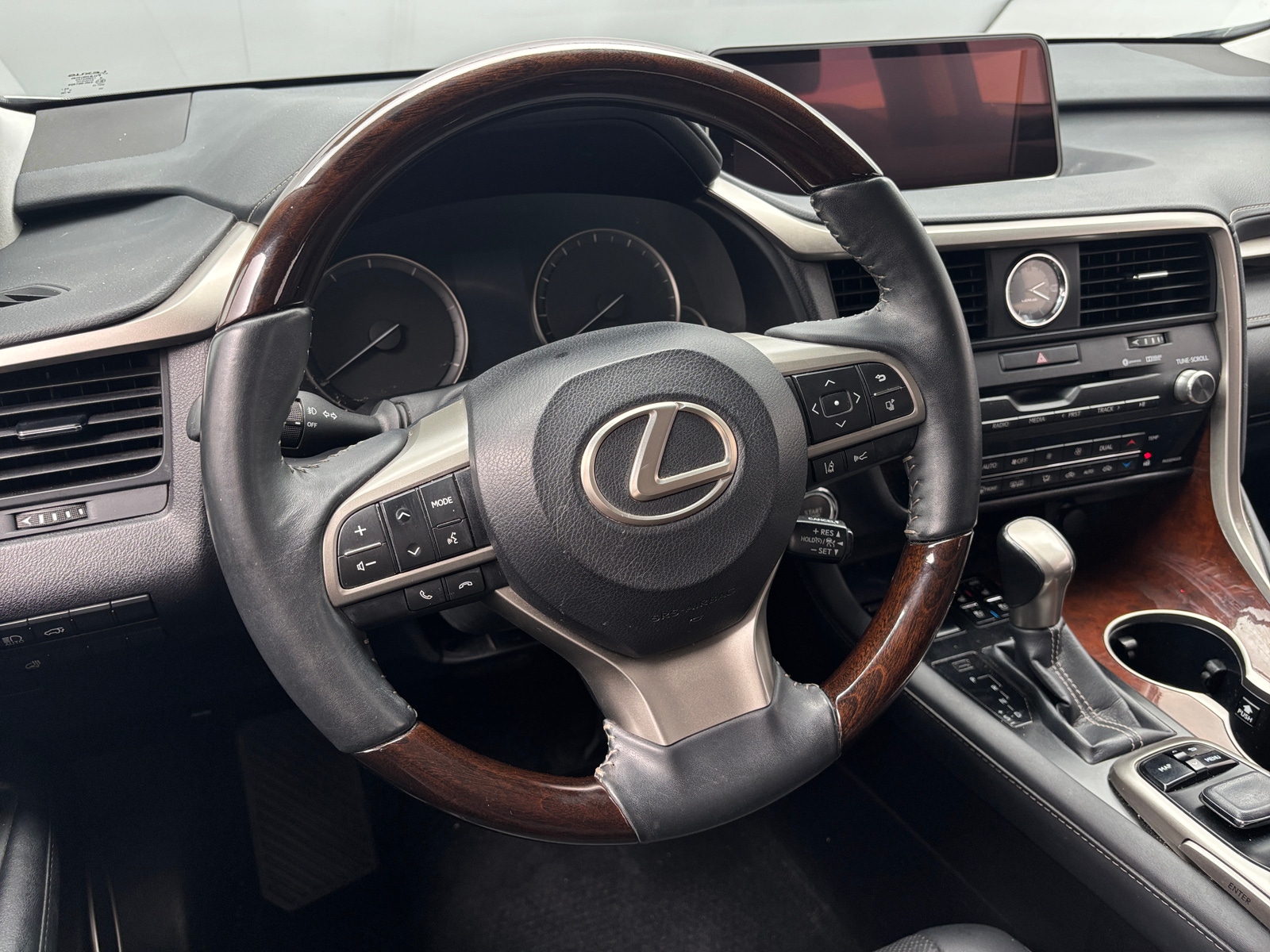 Thumbnail: 2018 Lexus RX - 5