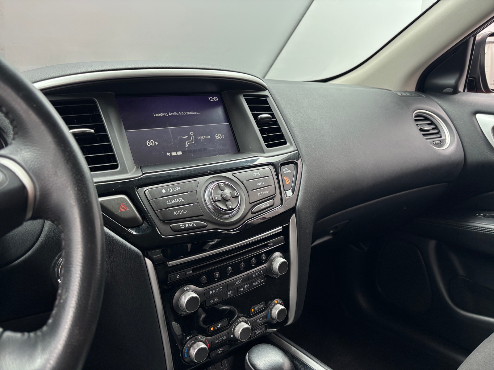 Thumbnail: 2020 Nissan Pathfinder - 4