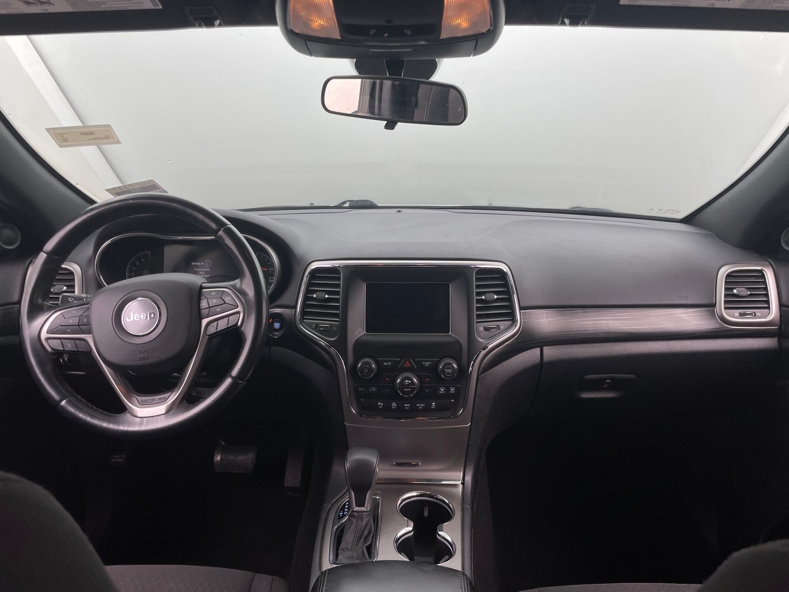Thumbnail: 2019 Jeep Grand Cherokee - 3