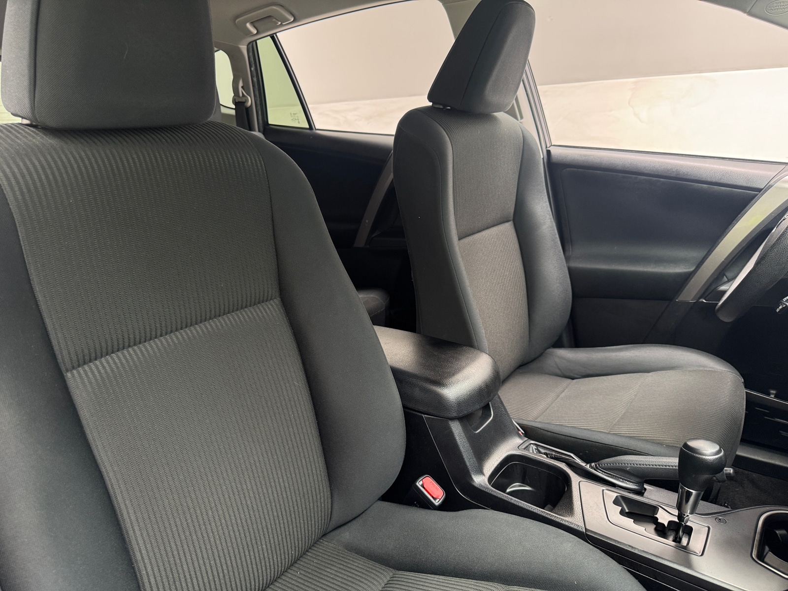 Thumbnail: 2017 Toyota RAV4 - 2