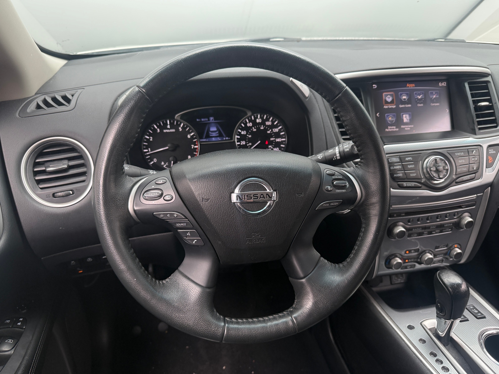 Thumbnail: 2018 Nissan Pathfinder - 4
