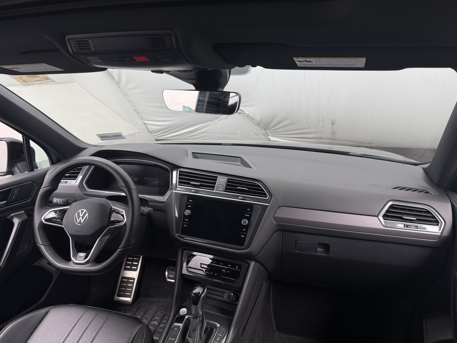 Thumbnail: 2024 Volkswagen Tiguan - 2