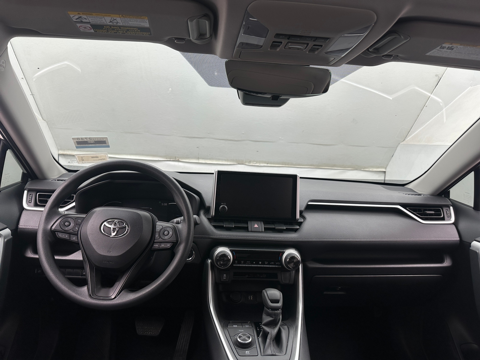 Thumbnail: 2025 Toyota RAV4 - 3