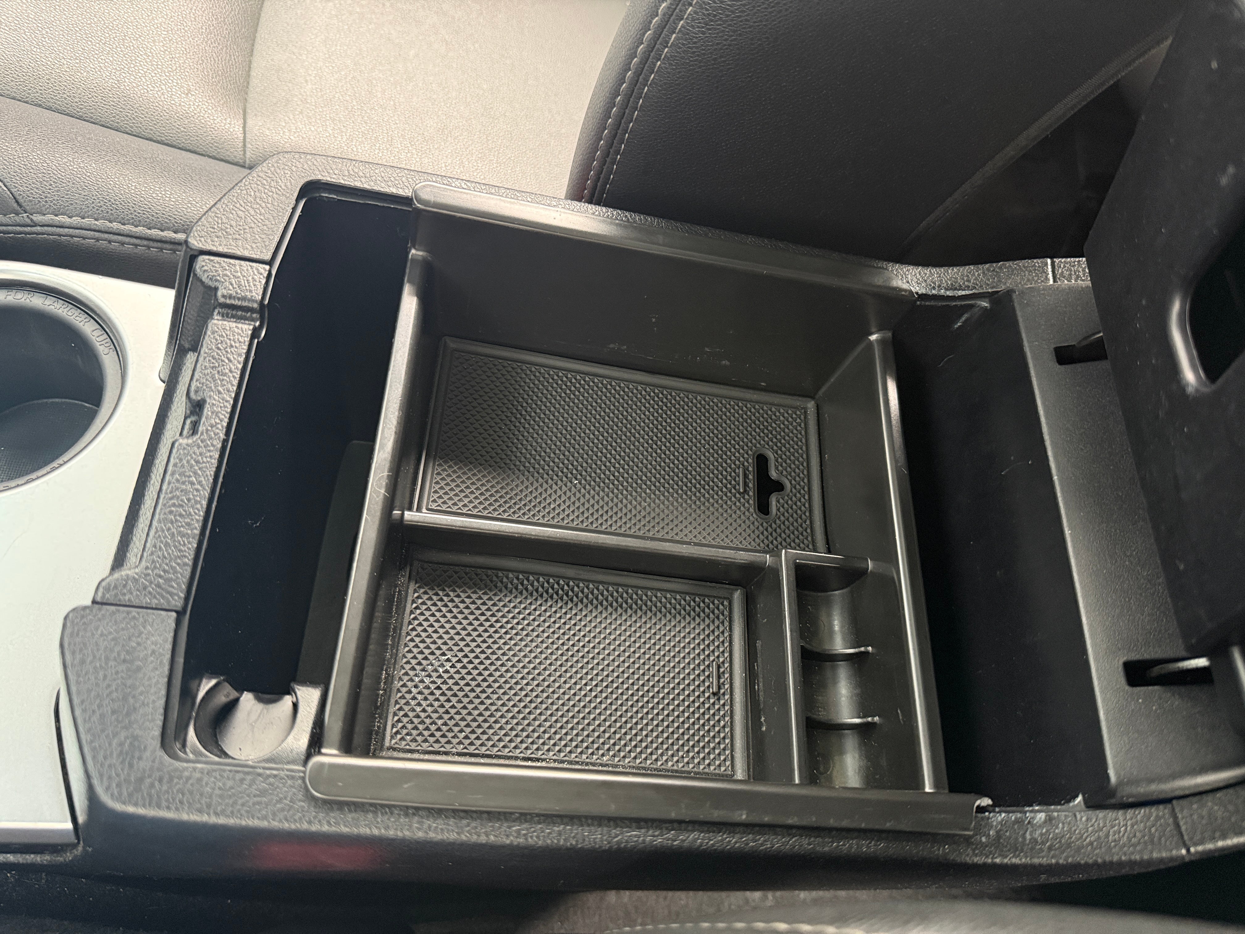 2021 Toyota 4Runner SR5 Premium - Photo 17