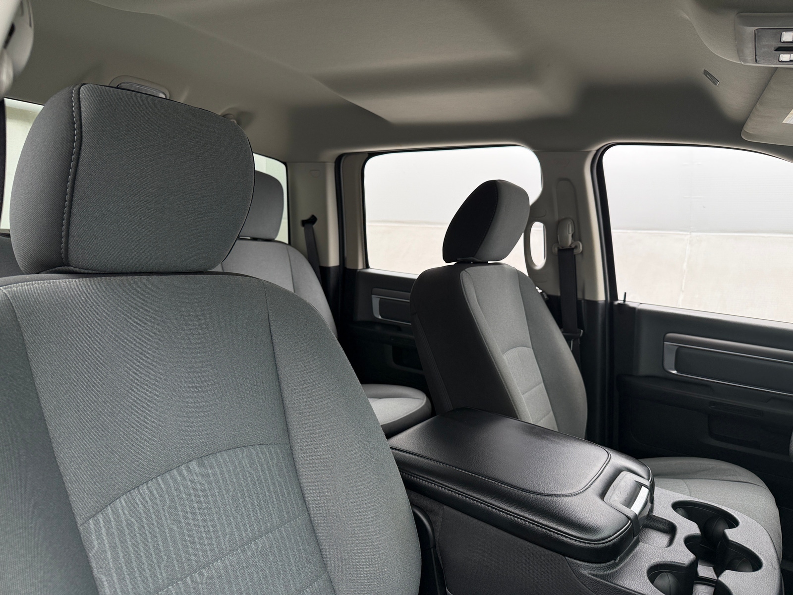 Thumbnail: 2023 RAM 1500 Classic - 2