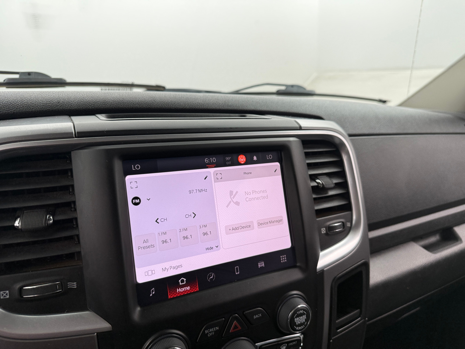 Thumbnail: 2023 RAM 1500 Classic - 4