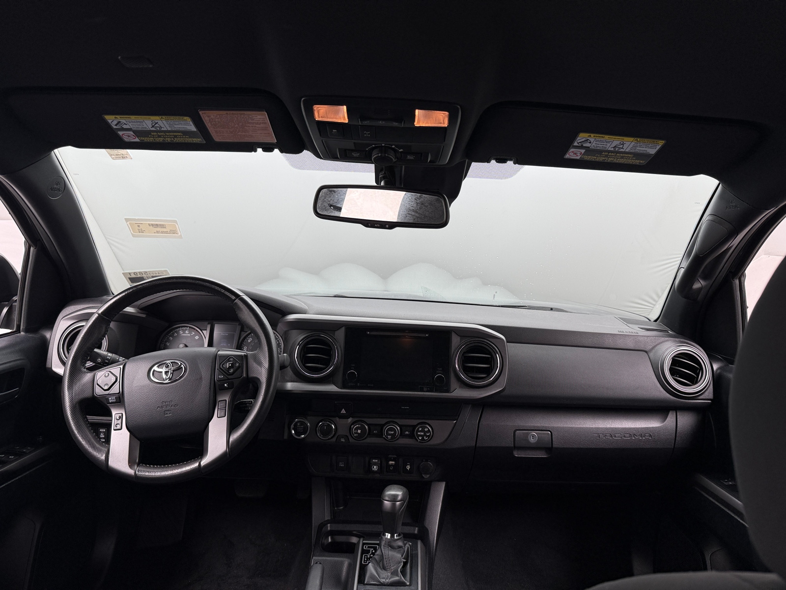 Thumbnail: 2019 Toyota Tacoma - 3