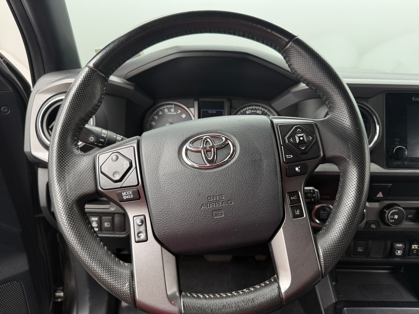Thumbnail: 2019 Toyota Tacoma - 5